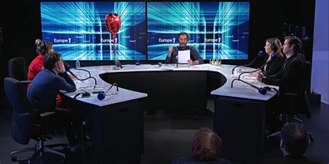 Qui Est Pour Vous B Reng Re Krief Petite Blonde Tatou E