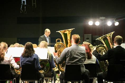 Unsere Abiturientinnen Und Abiturienten Gymnasium Stolzenau