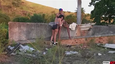 A Diabinha Da Danny Hot Leva O Ator Brinquedo Para Laje E Fode O Bonequinho Dele At Gozar