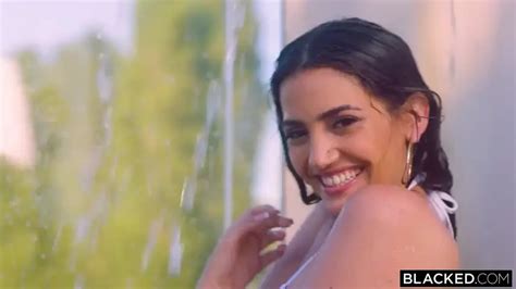 Penelope Cross Secret Pool Sex Scrolller