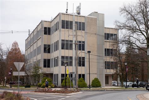 staff finance  investment office swarthmore college