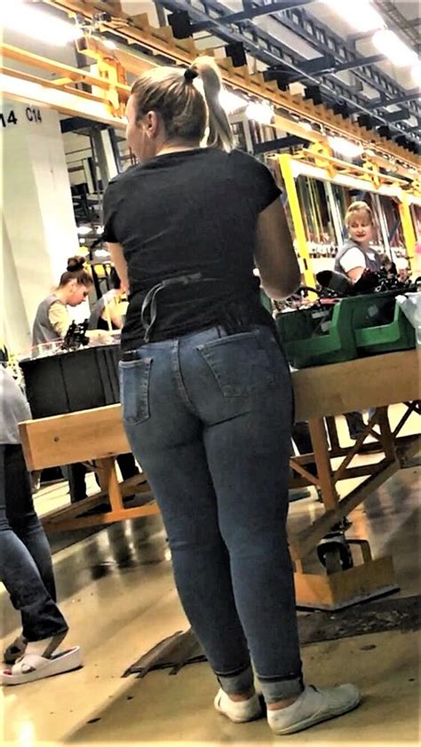 PAWG Blonde Milf With Different Jeans At Work Forum