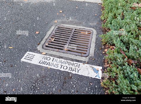 Storm Drain Marker No Dumping Drains To Bay California Usa Stock