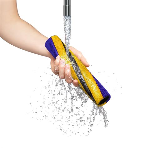 Dyson V15s Detect Submarine™ Wet and Dry Vacuum Cleaner (Gold) | Dyson