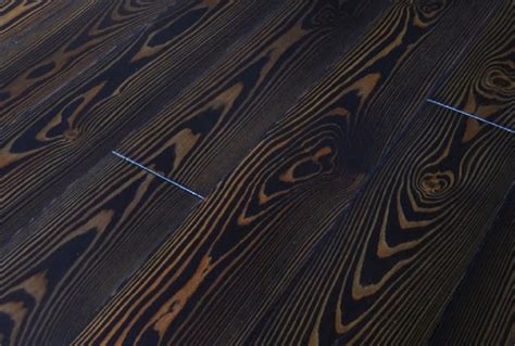 Массивная доска Венге из лиственницы - фото - Фасадные панели. Сайдинг ...