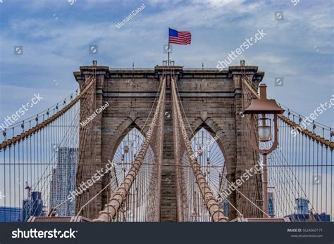 One Most Famous Iconic Bridges World Stock Photo 1624960171 Shutterstock