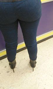 Big Booty Latina Milf In Tight Jeans Shopping Sexycandidgirls Top