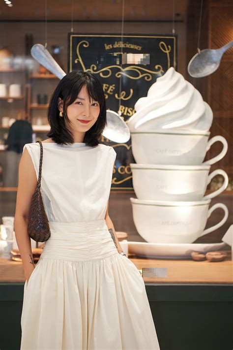 Hot girl Mẫn Tiên khoe vẻ quý phái trong không gian ngọt ngào Báo Dân trí