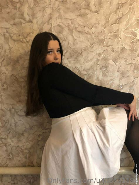 Marina Unicorn Marinetta Lux Nude OnlyFans Leaks Fappening Page