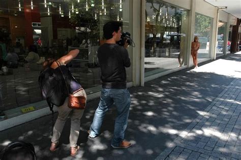 Only One Naked Vol E Oon A Porn Pic