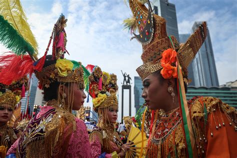 Persiapan Tuan Rumah KTT ASEAN Sejumlah Ruas Jalan Di Jakarta