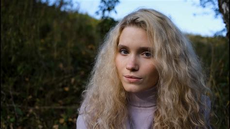 Веневьева - YouTube