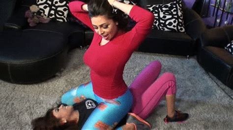 Squishing Victory Android The Laughing Latina Clips4sale