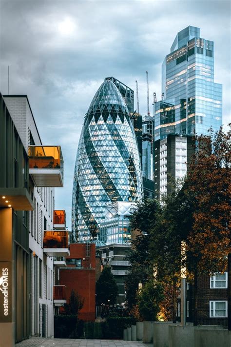 Metropolitan Office Building In The Urban Skyline Editorial Stock Image