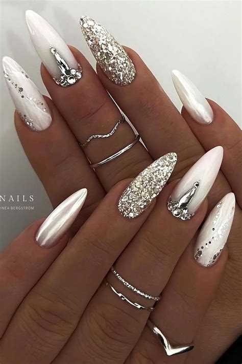 22 Cute And Chic White Glitter Nails For Your Wedding Mani Inspo Shiny