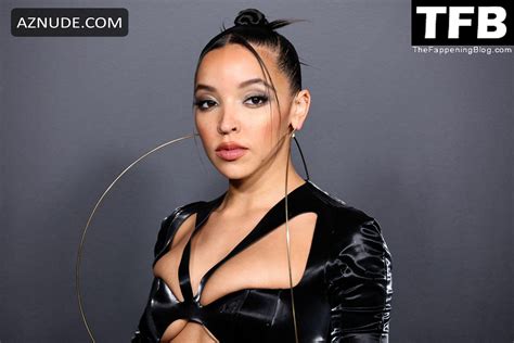 Tinashe Sexy Seen Flaunting Her Hot Body At The Thierry Mugler Brooklyn Museum Opening