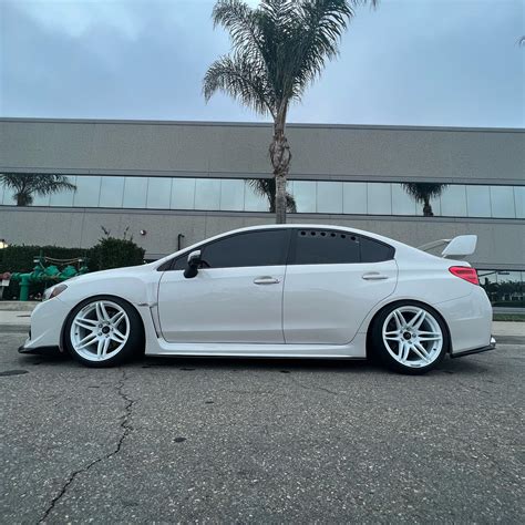 Cosmis Wheels Nissan Subaru Mazda Mrii White 18x95 15 5x1143