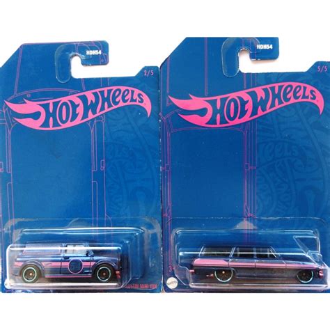 Hot Wheels Oferta 2 Minis 64 Chevy Nova Wagon 67 Austin Mini Van 54 Anos Hotwheels Escorrega