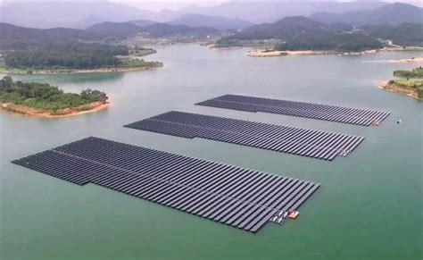 World S Largest Floating Solar Plant 6EC