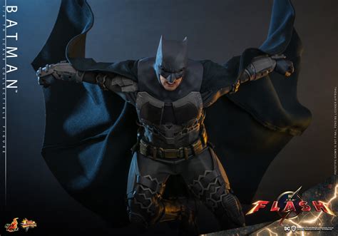 Hot Toys Mms The Flash Batman And Batcycle Hot Toys Complete Checklist