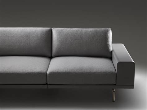 Playa Sofa | HOLLY HUNT