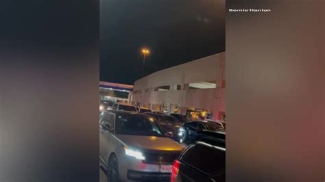 DFW Airport passengers deal with traffic nightmare Sunday night | FOX 4