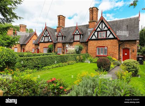 Welsh Row Almshouses Hi Res Stock Photography And Images Alamy
