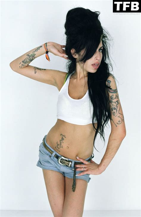 Amy Winehouse Amywinehouse Thezorromask Nude Leaks OnlyFans Photo TheFappening