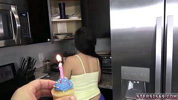 Teen Brunette Anal Hd First Time Devirginized For My Birthday XVIDEOS