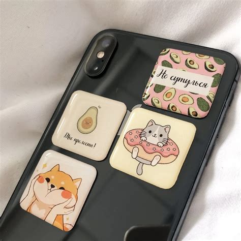 Печать наклеек на чехол телефона в Москве - низкие цены в типографии TPRINT