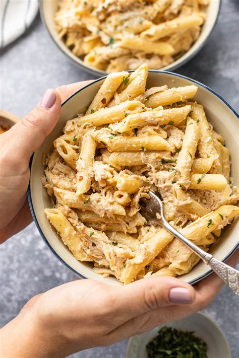Slow Cooker Olive Garden Chicken Pasta The Pasta Twins