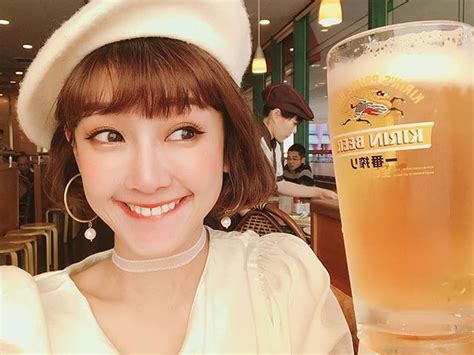 Hot Girl Sinh N M N I Ti Ng Tr N M Ng X H I Trung Qu C