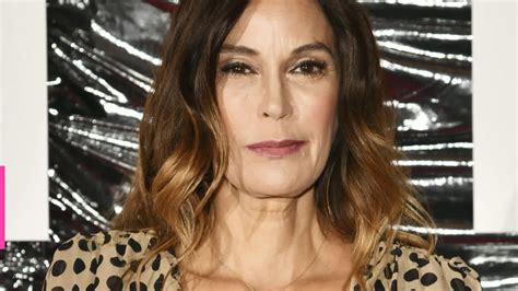 Teri Hatcher Discusses Posing In A Bikini At Video