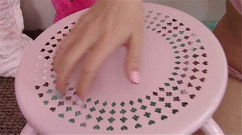 Fingernail Tapping With Beautiful Bunny Peko Lux HD1080p MP4 Peko Lux Latina Fetish Princess