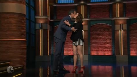 Naked Maisie Williams In Late Night With Seth Meyers