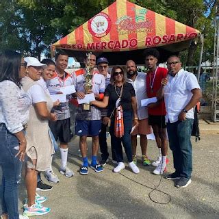 Senador Moreno Arias realiza aporte para celebración torneo de voleibol