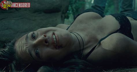 Naked Martha Macisaac In The Last House On The Left