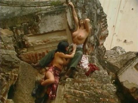 Naked Nikki Fritz In Crime And Passion