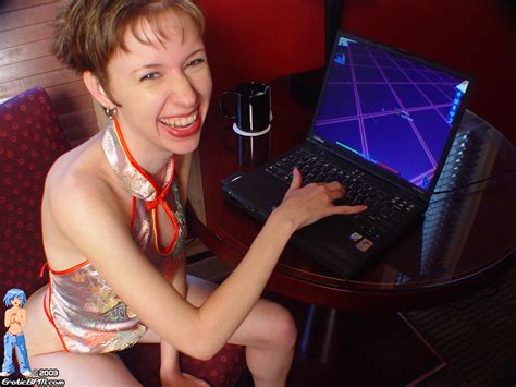 Short Haired Girl Mistyb Shows Her Slender Body In The Nude Coedcherry