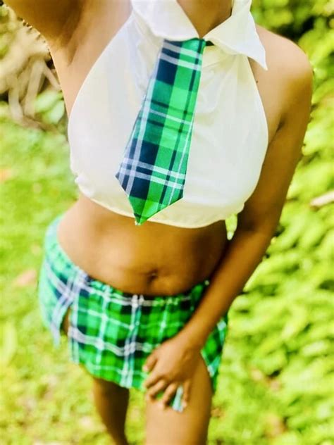 Sri Lankan Girl Outdoor Dildo Fuck In Green Uniform Pussy Spread Xhamster