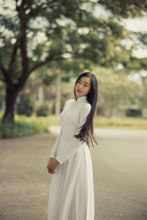 Nhan sắc như nàng thơ của Hot TikToker k vừa đăng ảnh dự thi Hoa hậu Việt Nam dân tình đề