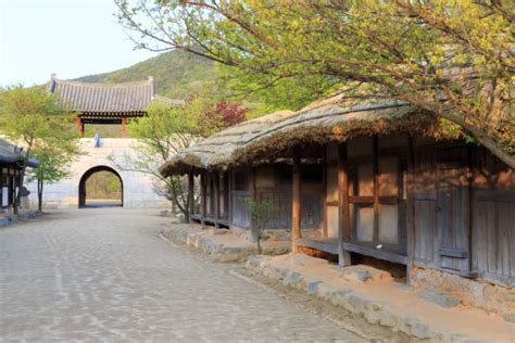 8700 Traditional Korean Houses In Places Stock Photos Pictures