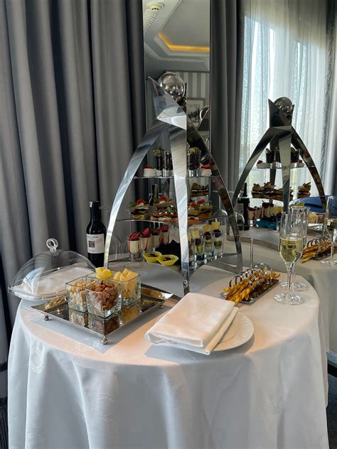Luxury Travel Review Wyndham Grand Istanbul Kalamis Marina Hotel The