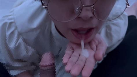 エロい鼻コキとノーハンドフェラも使いこなすメガネの変態彼女 cum in mouth glasses Free Porn Videos YouPorn