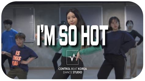 BONNY MOMOLAND 모모랜드 I m so hot 아임 쏘 핫 K POP GIRL COVER CLASS YouTube