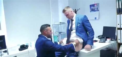 Boss Catches Employee Jacking Off Pounds His Ass Thisvid