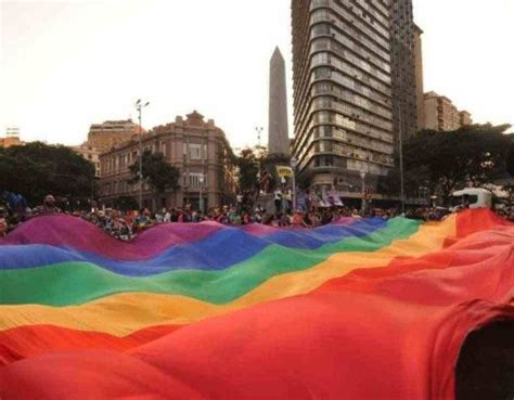 1ª Parada Negra LGBT de BH acontece no próximo sábado 25 5 Jornal