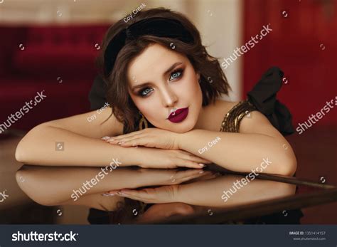 Sexy Beautiful Stylish Model Brunette Girl Stock Photo 1351414157 Shutterstock