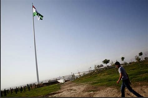 Dushanbe Flagpole – Dushanbe, Tajikistan - Atlas Obscura