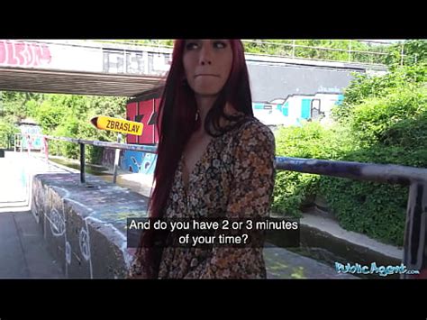 Agente P Blico Cara Bonita Con Tope De Burbuja Y Co O Mojado Sexo En P Blico Xvideos